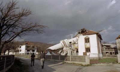 Den ødelagte moské i Ahmici