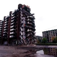 Ødelagte lejligheder i Sarajevo efter krigen